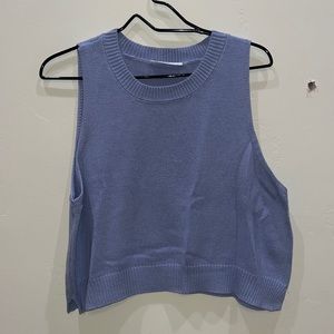 Double zero knit vest in light blue size large